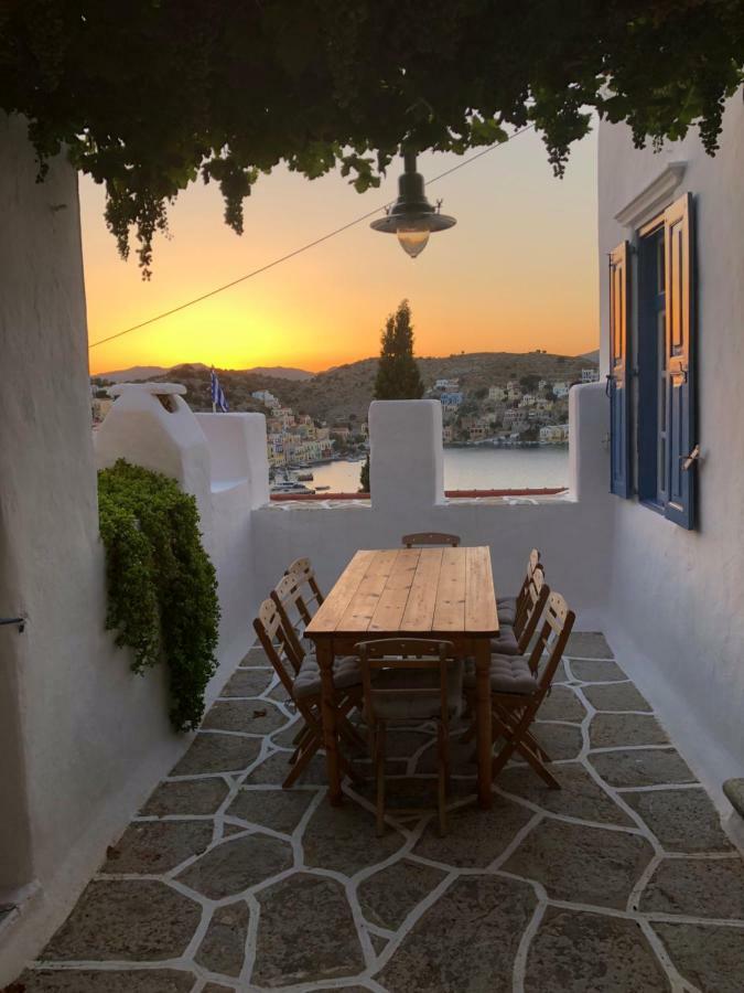 Вилла Plesner House, Symi Greece Экстерьер фото